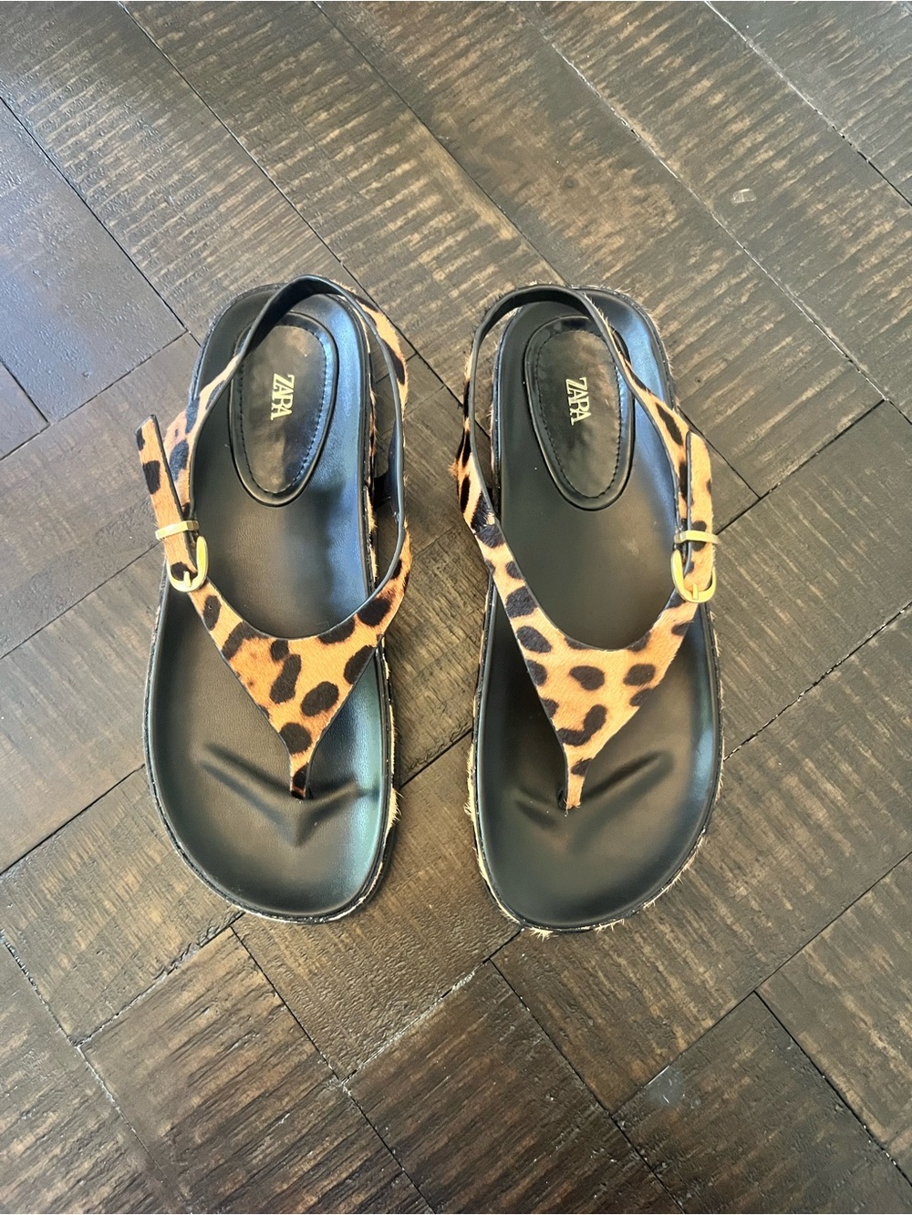 ZARA Leopard Print Thong Sandals with Black Footbed